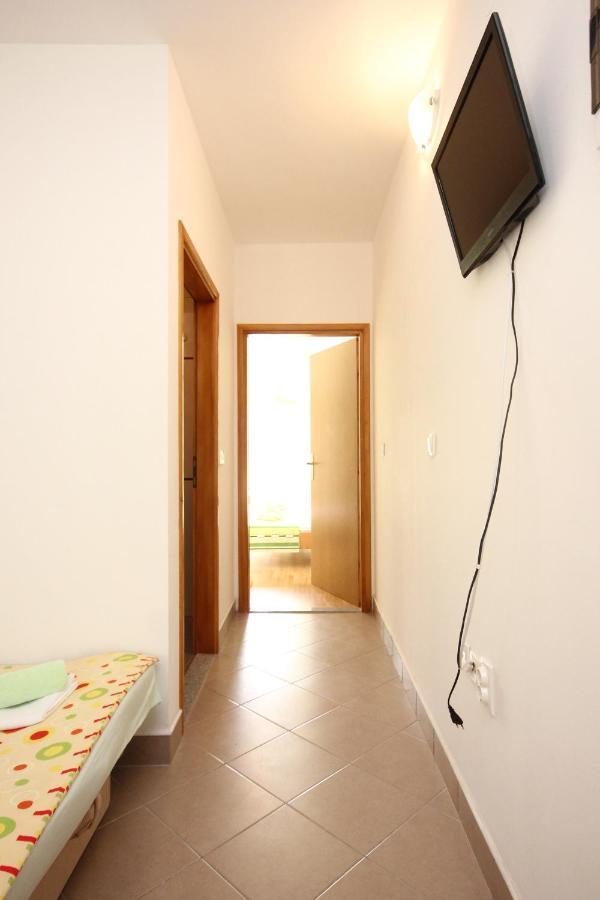 Apartments With A Parking Space Poljica, Trogir - 10010 マリナ エクステリア 写真