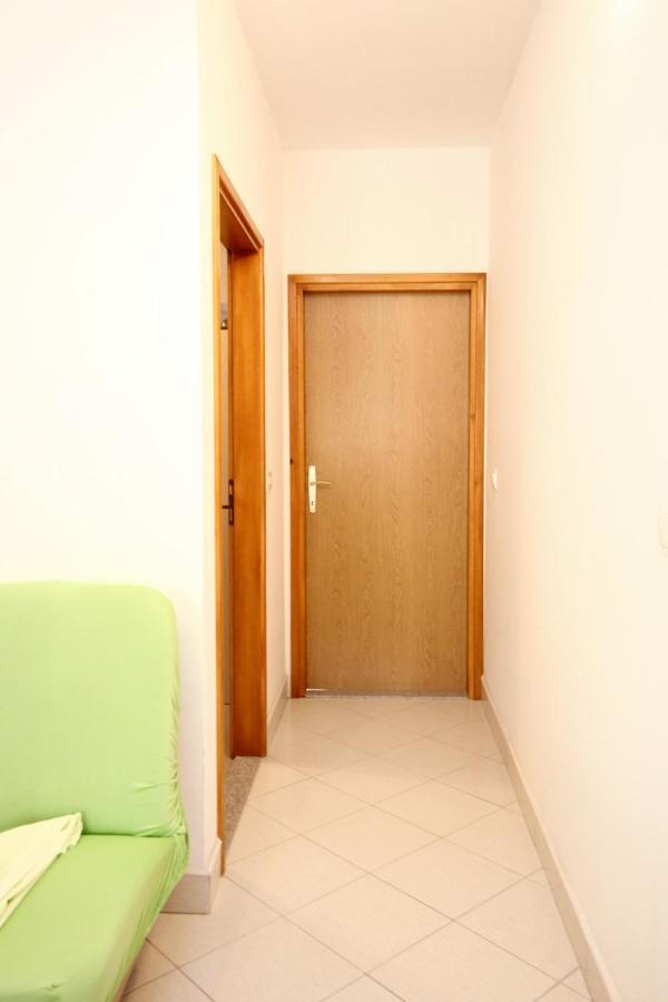Apartments With A Parking Space Poljica, Trogir - 10010 マリナ エクステリア 写真