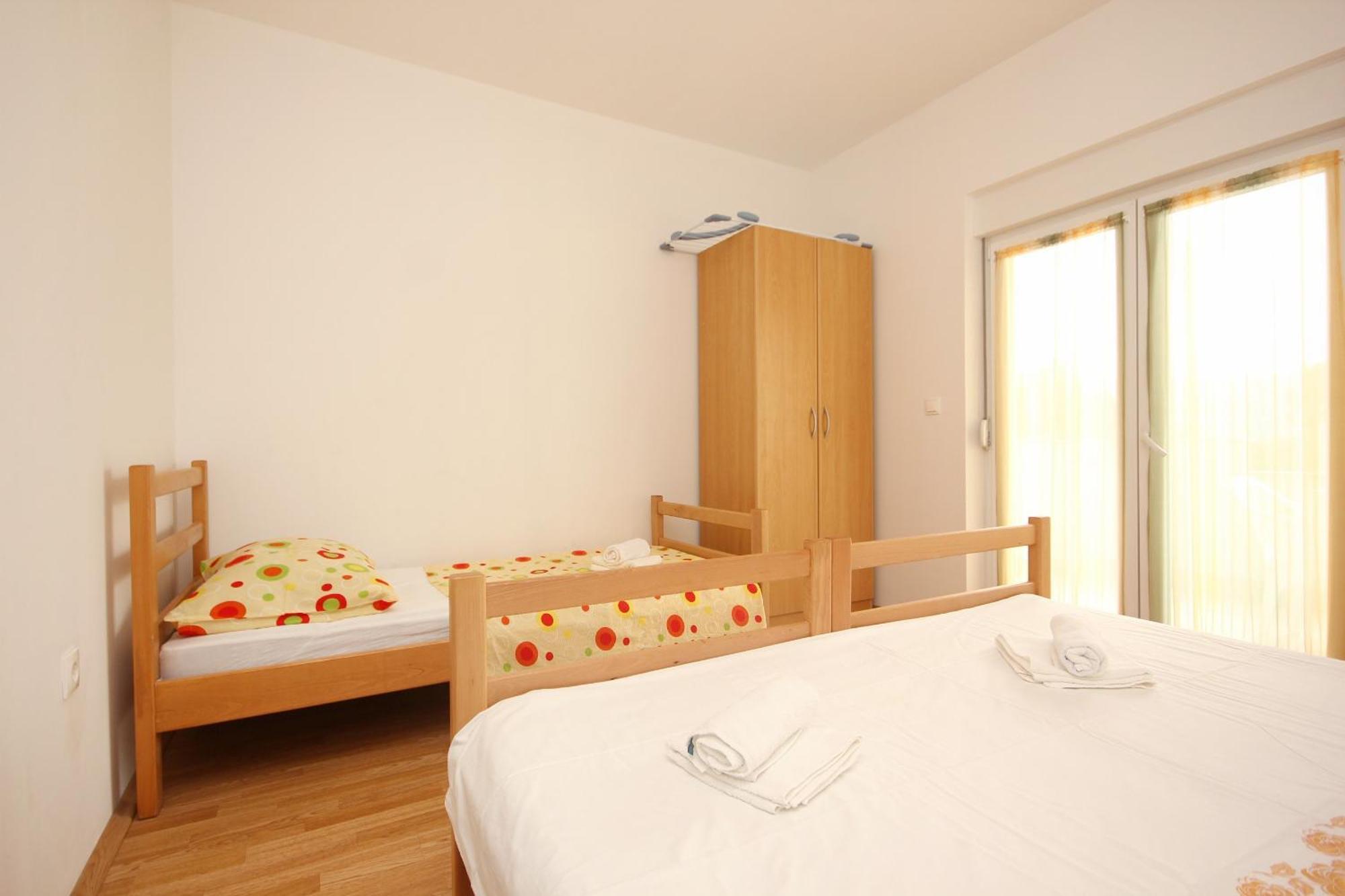 Apartments With A Parking Space Poljica, Trogir - 10010 マリナ 部屋 写真
